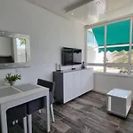 Charming Corner *