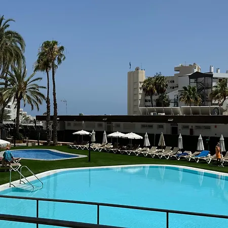 Charming Corner Apartamento